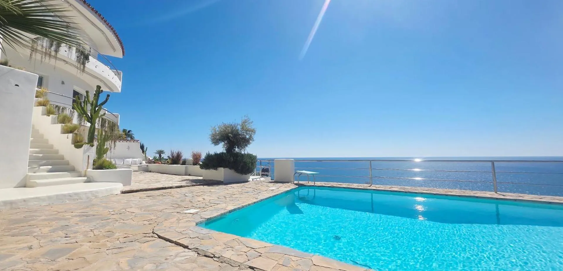 Villa R7- Luxury With Ocean Views 베날마데나코스타