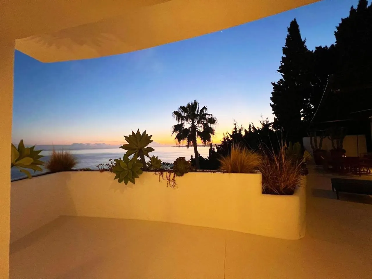 Villa R7- Luxury With Ocean Views 베날마데나코스타 스페인