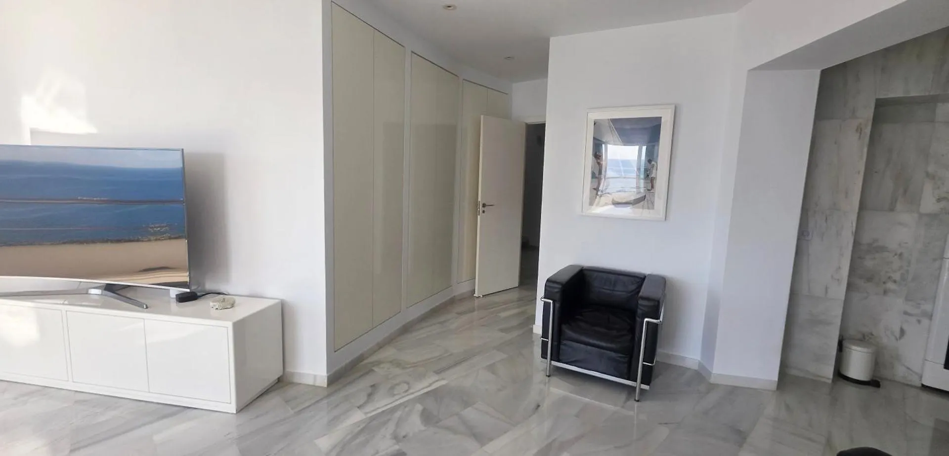 Villa R7- Luxury With Ocean Views 베날마데나코스타