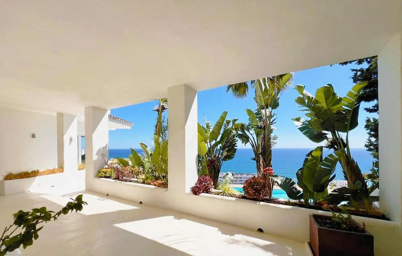 Villa R7- Luxury With Ocean Views 베날마데나코스타 스페인